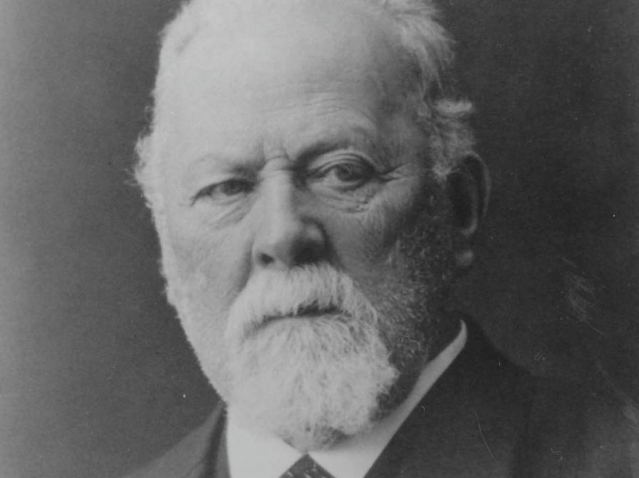 Sort-hvid portræt af borgmester Nicolai Emil Hansen.